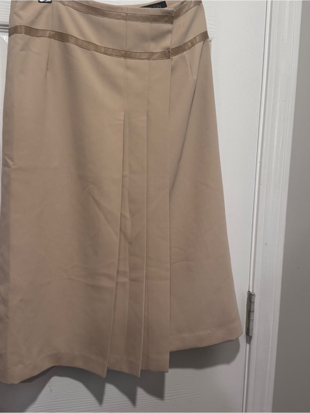 Michael Klein Beige A-Line Midi Skirt Womens Size 36 Pleated Career Office Japan
